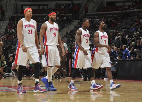 美媒：雷霆有望在圣诞之夜打破16年勇士前31场开局战绩记录（美媒：雷霆或于圣诞夜刷新勇士16年保持的前31场开局纪录）