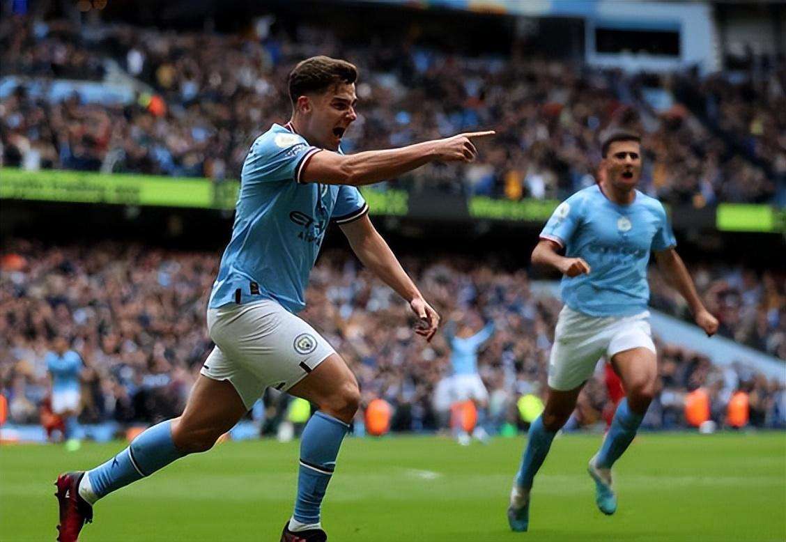 绿军末节10三分！斯波：他们拥有恐怖火力 随时能一波流接管比赛（绿军末节轰出10记三分，斯波直言：他们火力恐怖，随时一波流接管比赛）