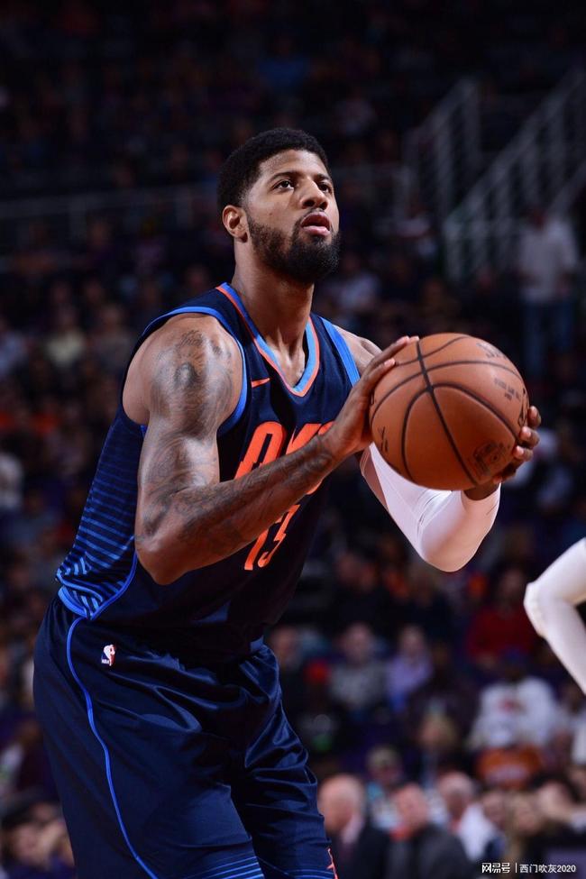 斯基拉：热刺对帕利尼亚的表现满意，他们准备与拜仁展开谈判（斯基拉：热刺对帕利尼亚表现满意，拟与拜仁开启商谈）