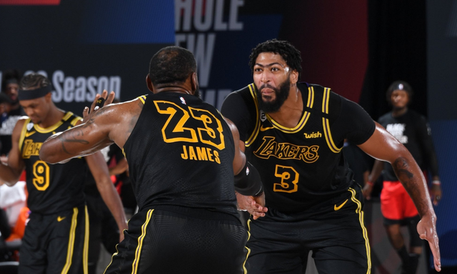 范戴克：不认为西蒙斯是有意要伤害我，但当然给我造成了伤害（范戴克：不认为西蒙斯故意伤人，但确实对我造成了伤害）