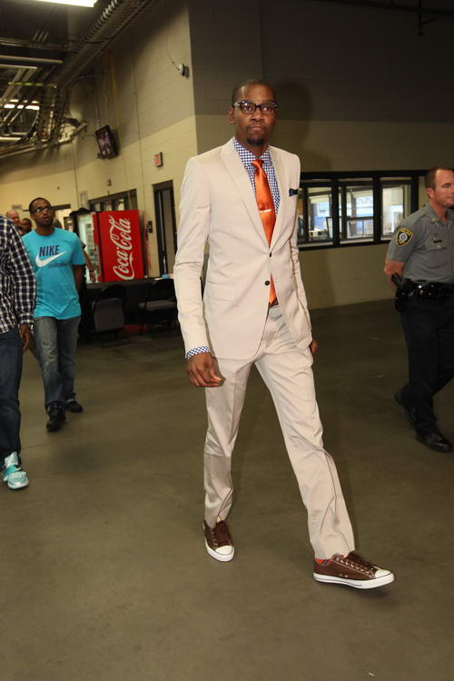 名宿：我不会让弗拉泰西当替补，任何比赛任何对手他都能进球（名宿：弗拉泰西不该坐板凳，对谁都能进球）