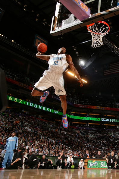 英超战报：亚当斯中圈吊门，勒菲传射，桑德兰3-2伯恩茅斯（英超快讯：亚当斯中圈吊射，勒菲传射建功，桑德兰3-2伯恩茅斯）