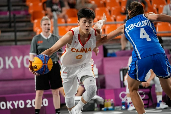 博主：戴琳曾点赞欠款相关新闻，并称熟人都清楚自己的为人（博主称戴琳曾为欠款新闻点过赞：称熟人皆知其为人）