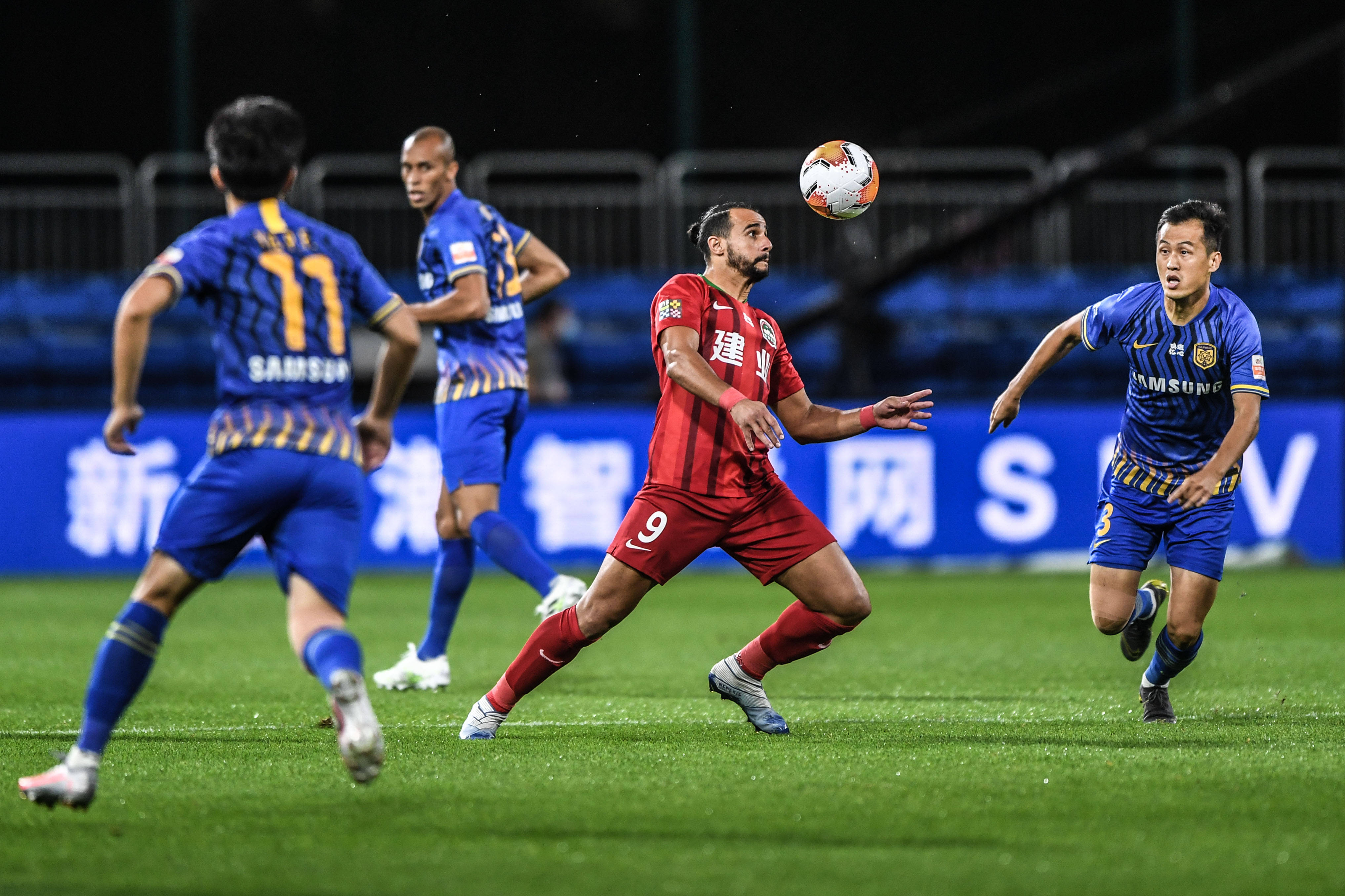 2025／26赛季英超：利物浦非洲杯因祸得福，激活2.04亿终极形态（英超2025／26：非洲杯成利物浦转机，2.04亿完全体被激活）