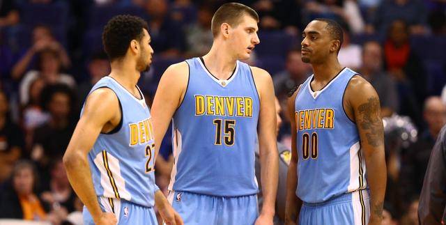 霍芬海姆vs奥格斯堡：曹法尔、奥利弗-鲍曼首发，法比安-里德、泽西格尔出战（霍芬海姆迎战奥格斯堡：曹法尔、奥利弗-鲍曼入选首发，法比安-里德、泽西格尔将出战）