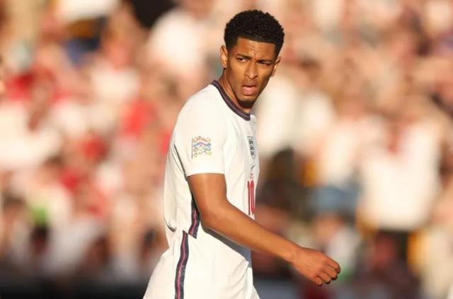 旧将：尤文被电话门剥夺的两座冠军是场上赢的，我们是最强的（尤文旧将：电话门剥夺的两冠本是场上实力所获，我们当时最强）