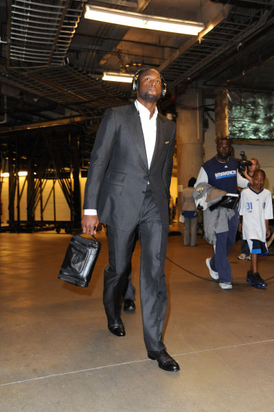 火箭119-96大胜湖人！杜兰特25+9+4，阿门爆发，詹姆斯创78年纪录（火箭119-96横扫湖人：杜兰特25+9+4发威，阿门爆发，詹姆斯刷新78年纪录）