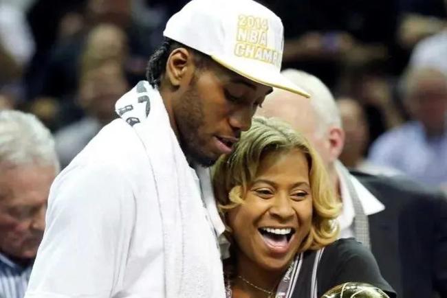 法媒：齐达内正式成为法国第五级别联赛球队股东（法国媒体称齐达内正式入股法国第五级别联赛俱乐部）