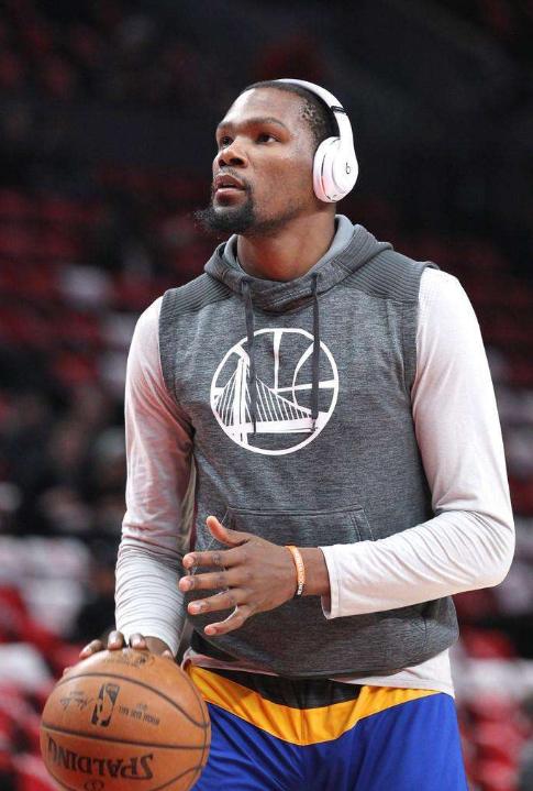 所有人都知道他要出手但挡不住（人尽皆知他将出手，仍无人能挡）