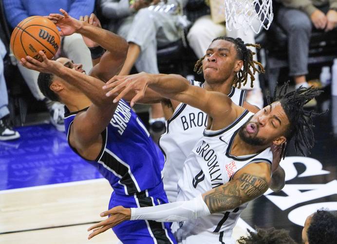 恩BA的烟火气里，藏着一位体育人的赤诚与梦想（恩BA的人间烟火，映照着一位体育人的赤诚与梦想）