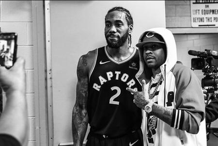 TA：利马传球出色&充满侵略性，他的回归可以丰富曼联打法（TA：利马传球出众且侵略性十足，复出将丰富曼联的战术选择）